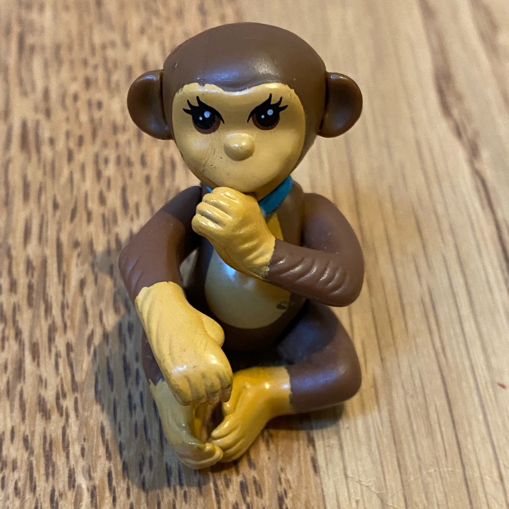 Littlest Pet Shop Zoo Baby Chimp - Kenner Zoo Nursery Pets Assortment - 1993
